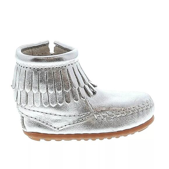 Minnetonka Metallic Leather Double Fringe Side Zip Boots Silver Size 3 - Picture 1 of 10